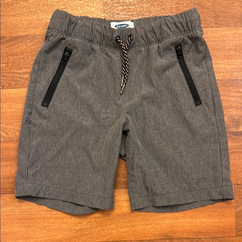 EUC Boys Old Navy Shorts Sz S